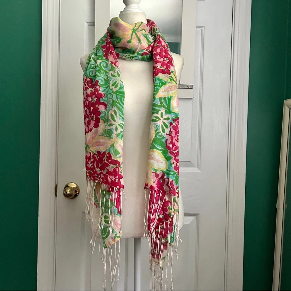 Lilly Pulitzer Silk/Cashjmere Floral Fringe Murfee Scarf